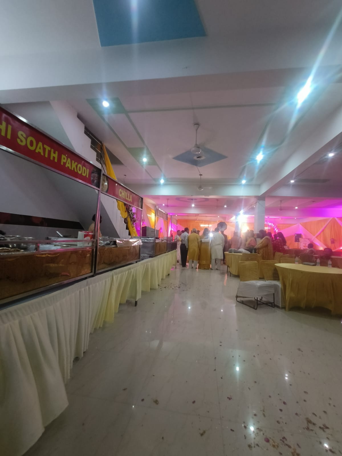 Premium banquet hall and garden at Hotel Pragati Palace Mathura